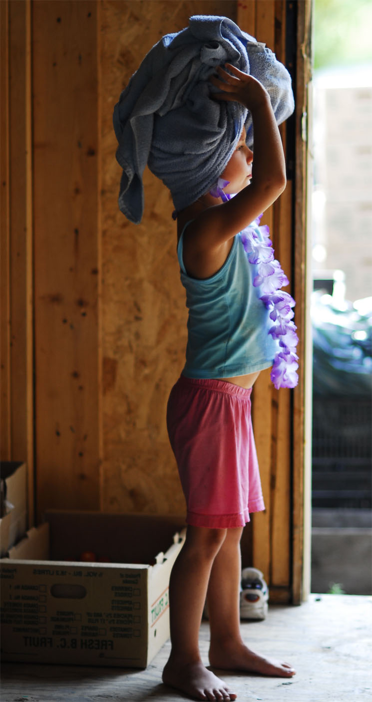 GIRL AT THE SECRET GARDEN