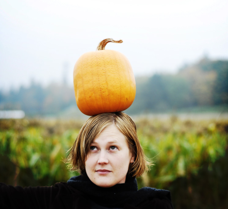 PUMPKIN HEAD 